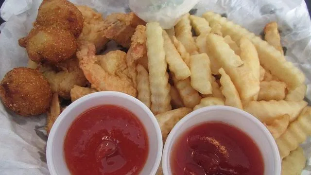 Bayou Cafe & Oyster Bar