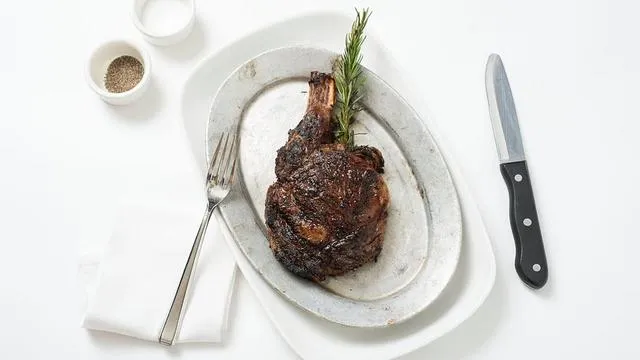 black & blue Steak and Crab