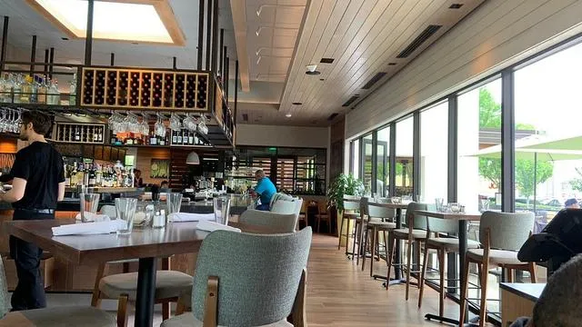 Seasons 52
