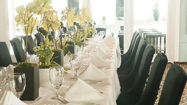 Siros Restaurant